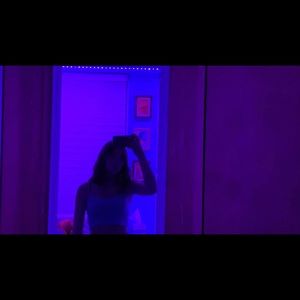 Meet your Posher, Alyson